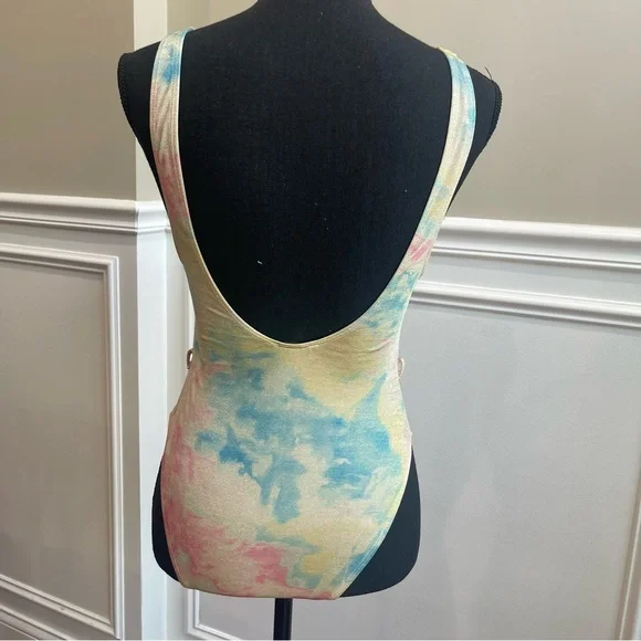 River Island Scoop Neck.  One-Piece Swimsuit in Light Pink - Picture 5 of 7